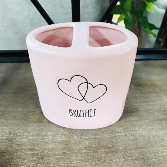 Rae Dunn pink BRUSHES holder hearts - Picture 3 of 3